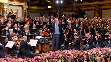 Vienna Philharmonic New Year’s Concert: 2023 – A Triumphant Return to Tradition and an Unexpected Cello Solo